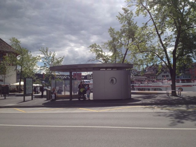 Neubau
                Bushäuschen Schiffslände Schaffhausen
